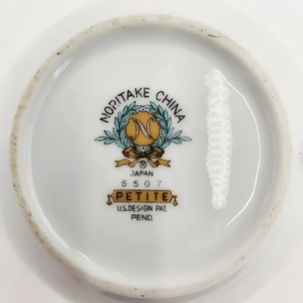 Vintage Noritake Creamer Petite 5507 Porcelain‎ China  Replacement